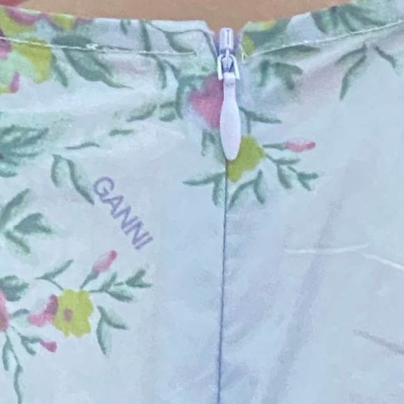 NWT: GANNI | Floral Puff Sleeve Top - Picture 3 of 13